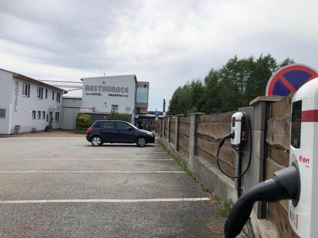 Relaxcentrum Mrkacek Lisov Готель